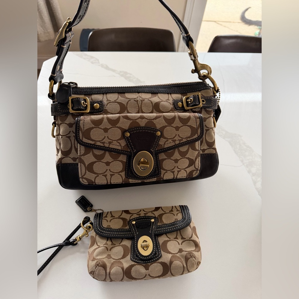 Coach legacy shoulder bag with matching wallet